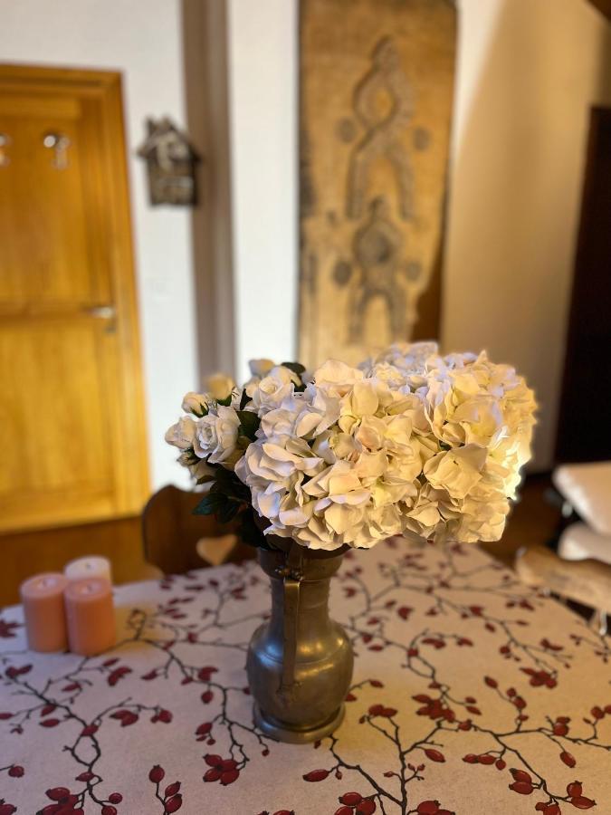 Chalet Blanc "La Mansarda" Courmayeur Zewnętrze zdjęcie